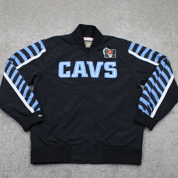 Cleveland Cavs Jacket Mens XL Black Mitchell & Ness NBA Hardwood Classics Coat - Picture 1 of 16